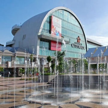 chattarpur factory outlets