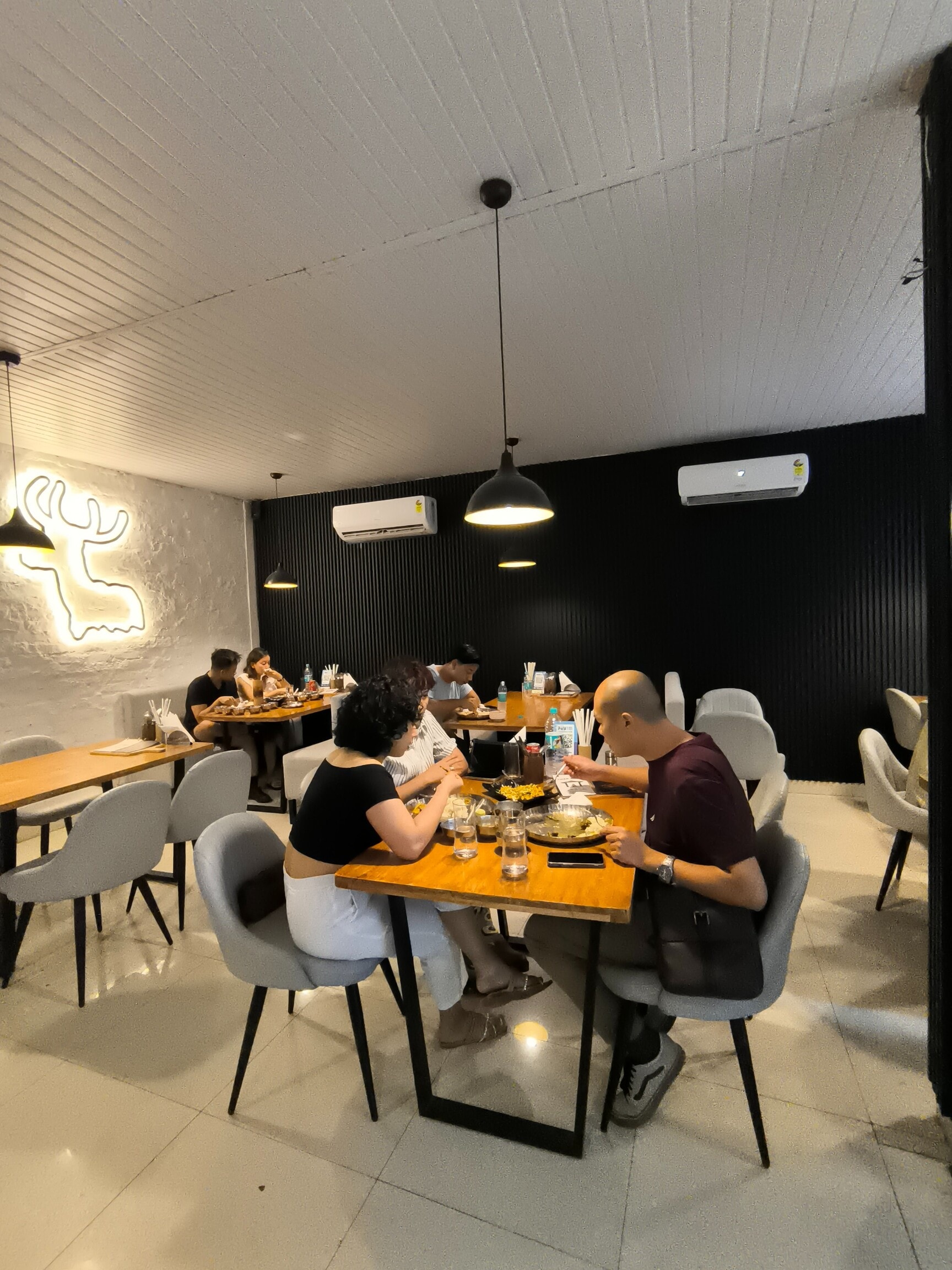 ChakKhum in Safdarjung Enclave,Delhi Order Food Online Best Restaurants in Delhi Justdial