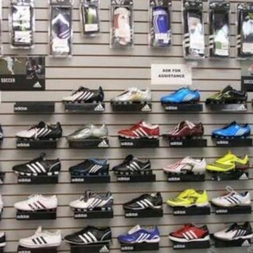 adidas factory outlet tilak nagar