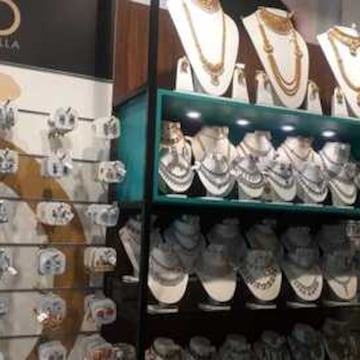 Voylla dwarka sales