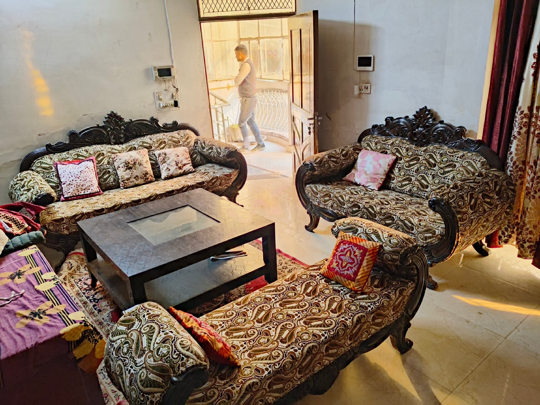 Top Second Hand Furniture Buyers in Palam Vihar Road Best Old Furniture Buyers Gurgaon Justdial