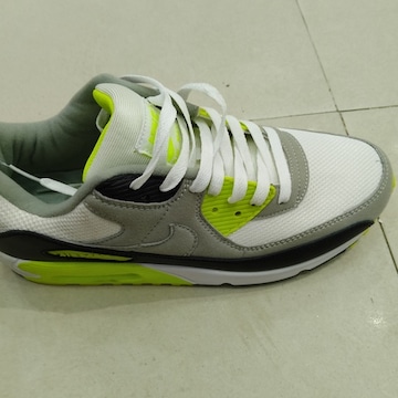 max footwear tilak nagar