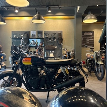 Royal enfield patparganj sales
