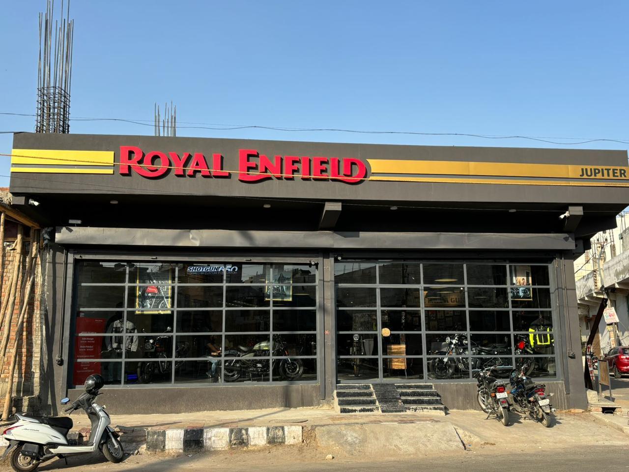 Royal enfield showroom najafgarh sales
