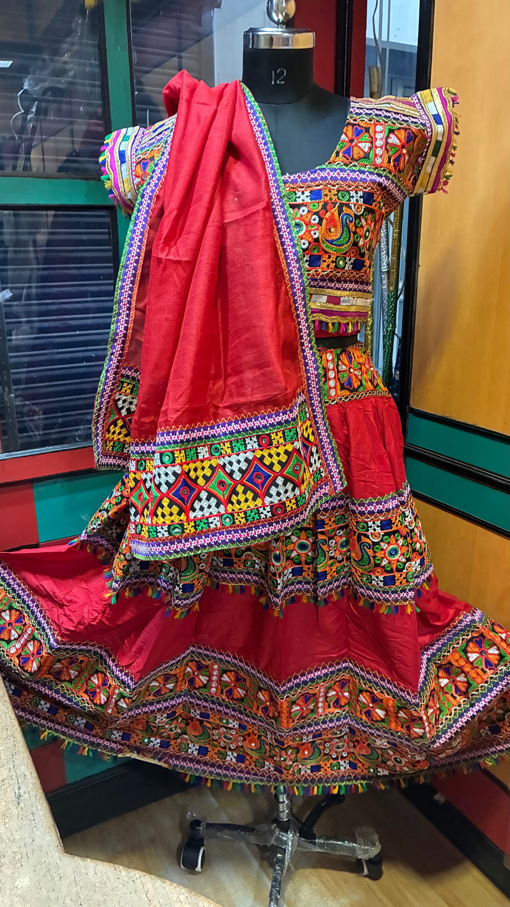 rental party dresses in delhi Designer Party Wear Dresses on Rent near Dwarka