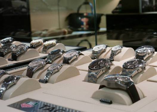 Tag heuer showroom near me discount