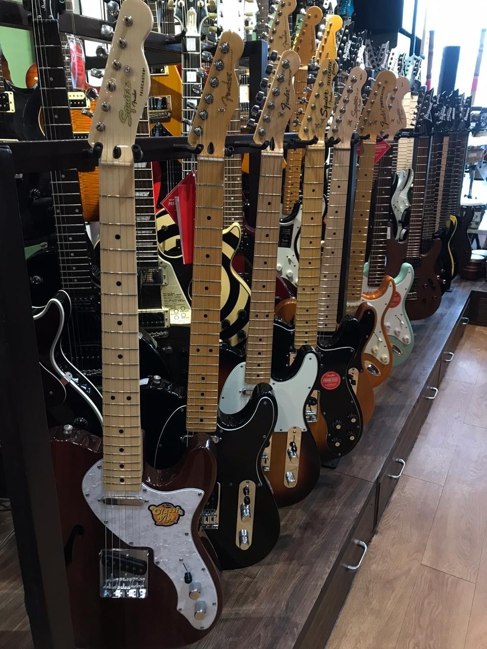 Music shop lajpat nagar sales
