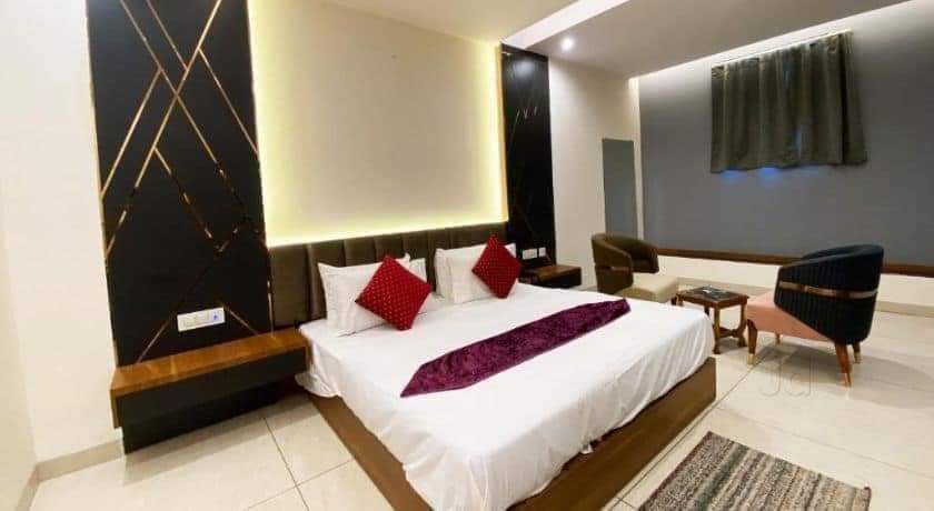 Top Hotels Rs 4001 To Rs 5000 in Noida Sector 15, Noida - Best