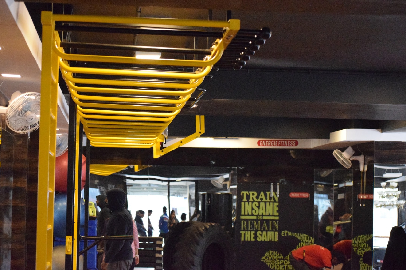 Treadmill shops in karkardooma sale