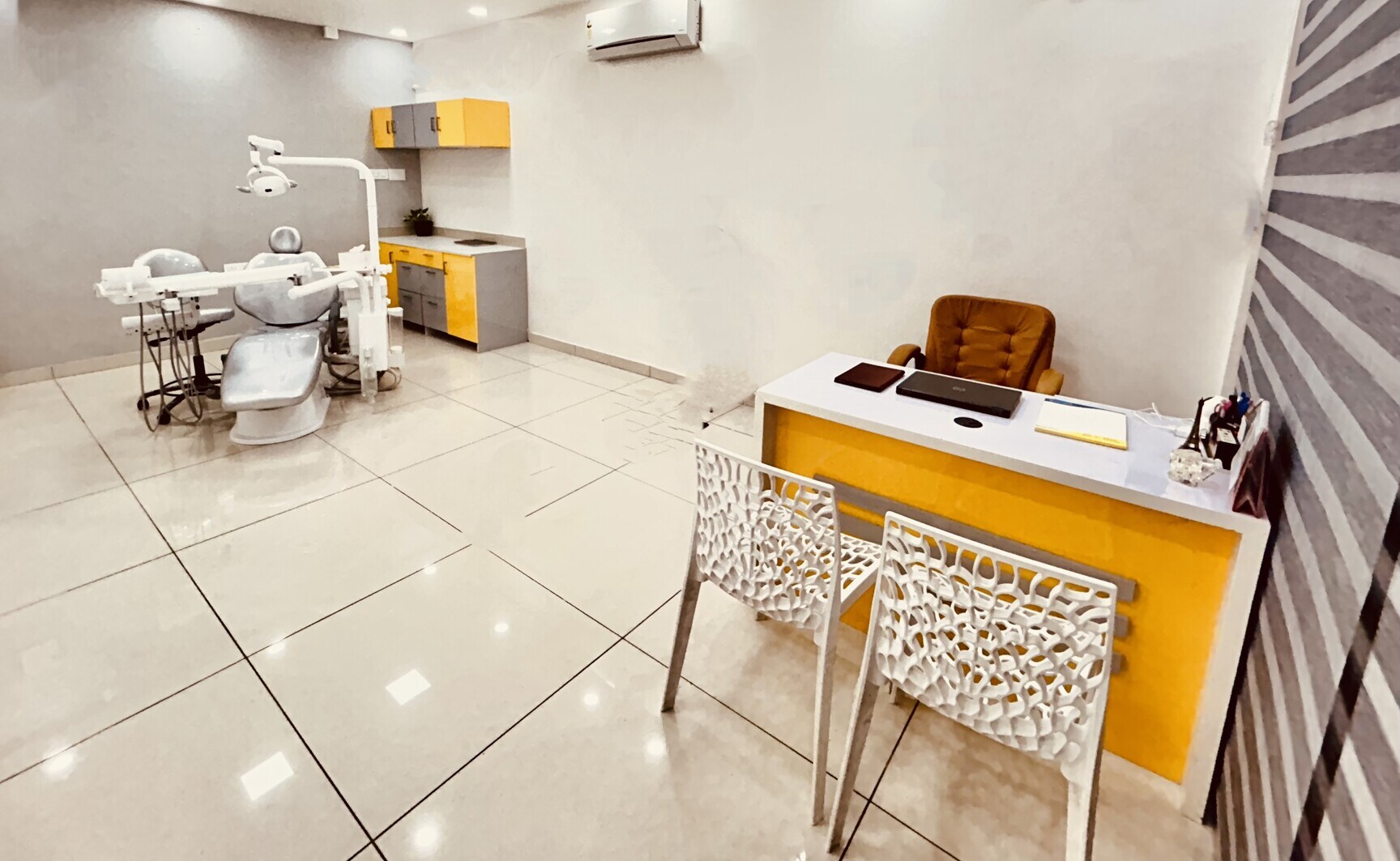 Happy Smile Family Dental Clinic in Kakkanad,Ernakulam Best Dental