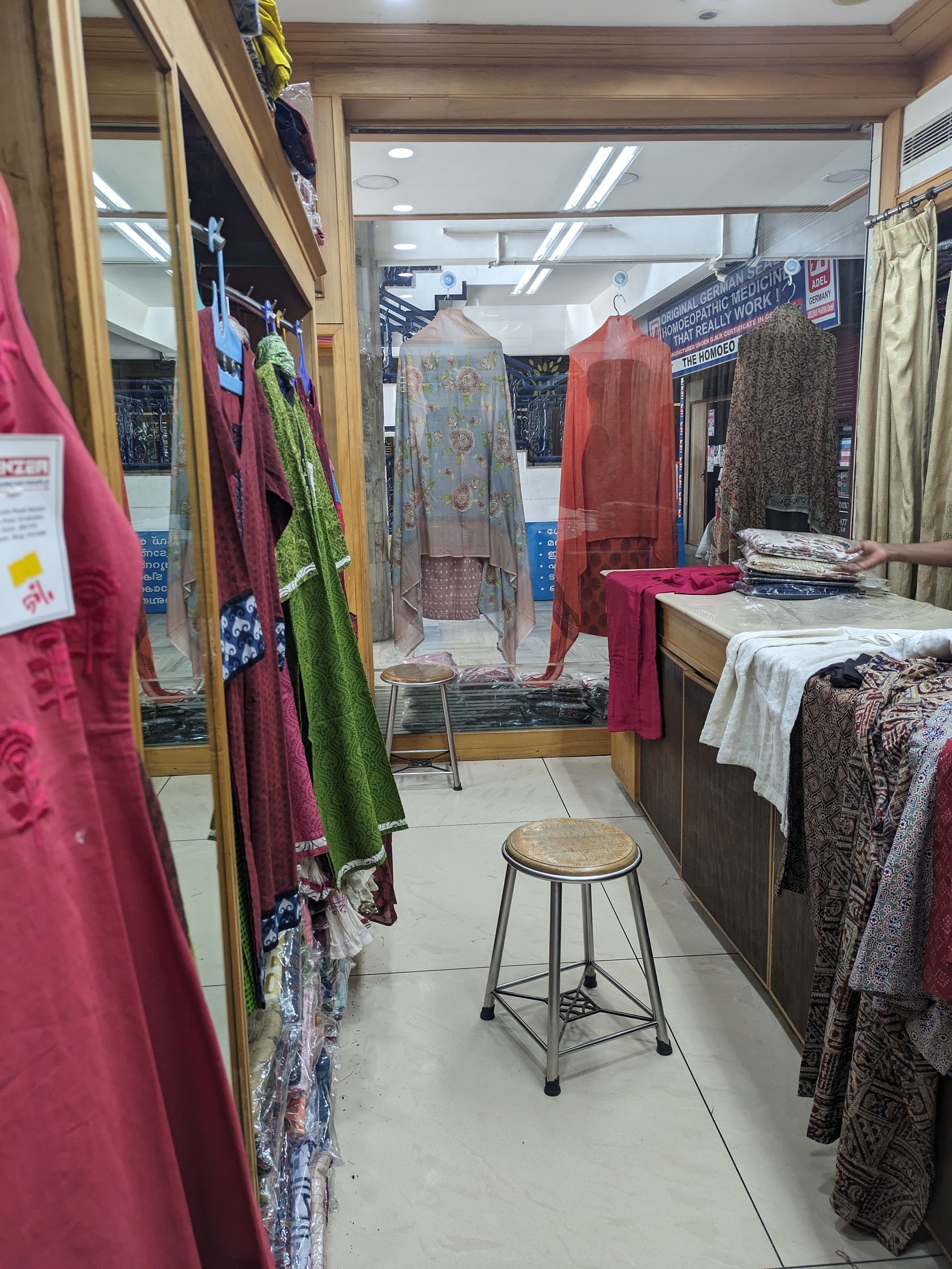 best dress shops in ernakulam for ladies Top Women Boutiques in Market Road - Best Boutique For Ladies Ernakulam  near me