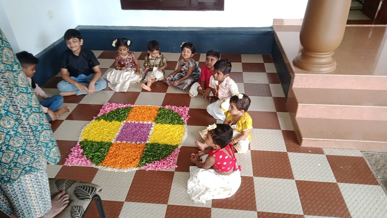 APPLE KIDS Day care and Play Group