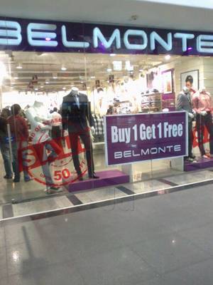 Vans store in connaught place sales