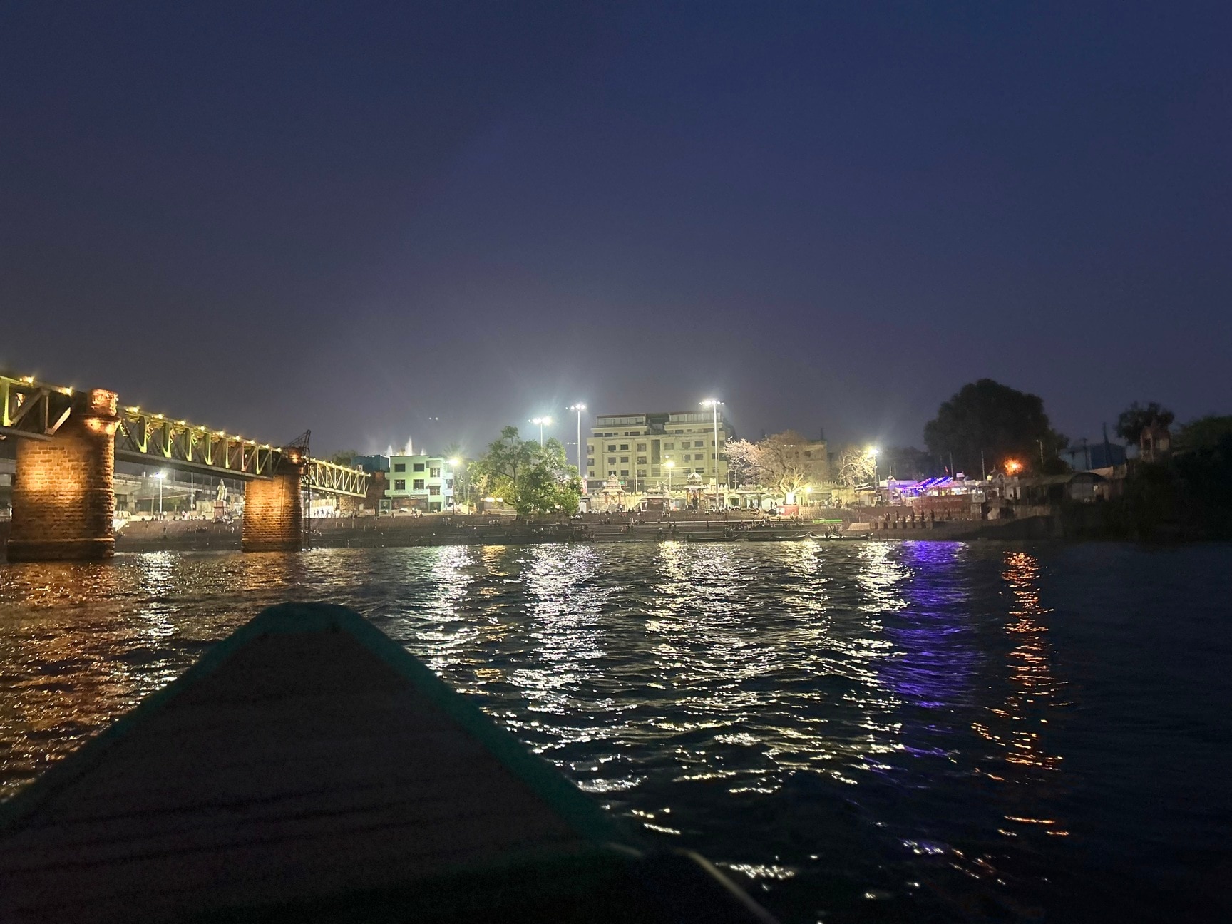 Tourist places in Rahjamundry pushkar ghat
