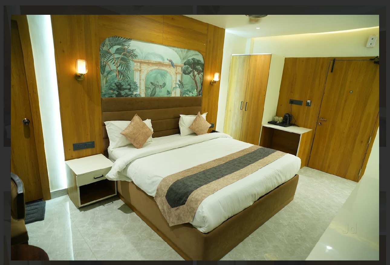 20+ Best Hotels near Orion Mall Mohaddipur - 𝗚𝗲𝘁 𝗕𝗲𝘀𝘁 𝗗𝗲𝗮𝗹 -  Justdial