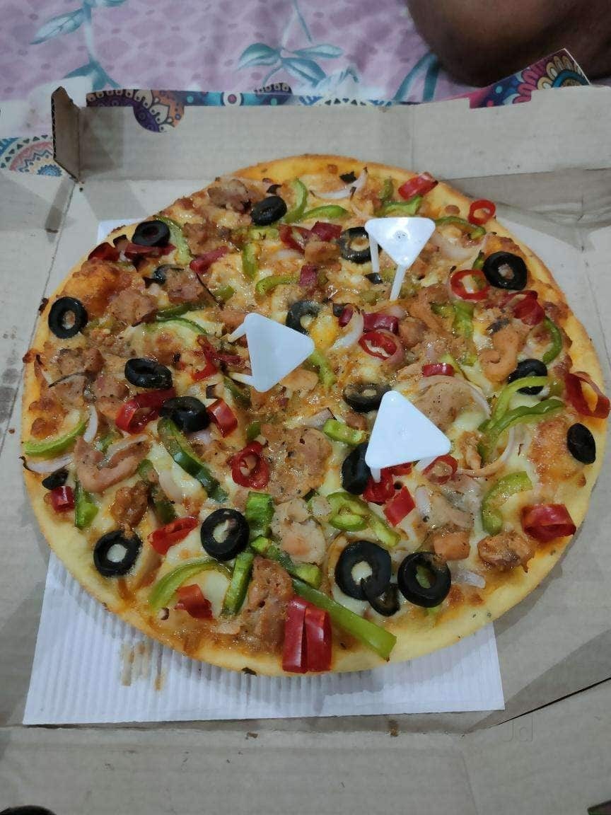 Leancrust Pizza - Thincrust Experts in greater noida sector 1,Greater Noida  - Order Food Online - Best Pizza Delivery Services near me in Greater Noida  - Justdial