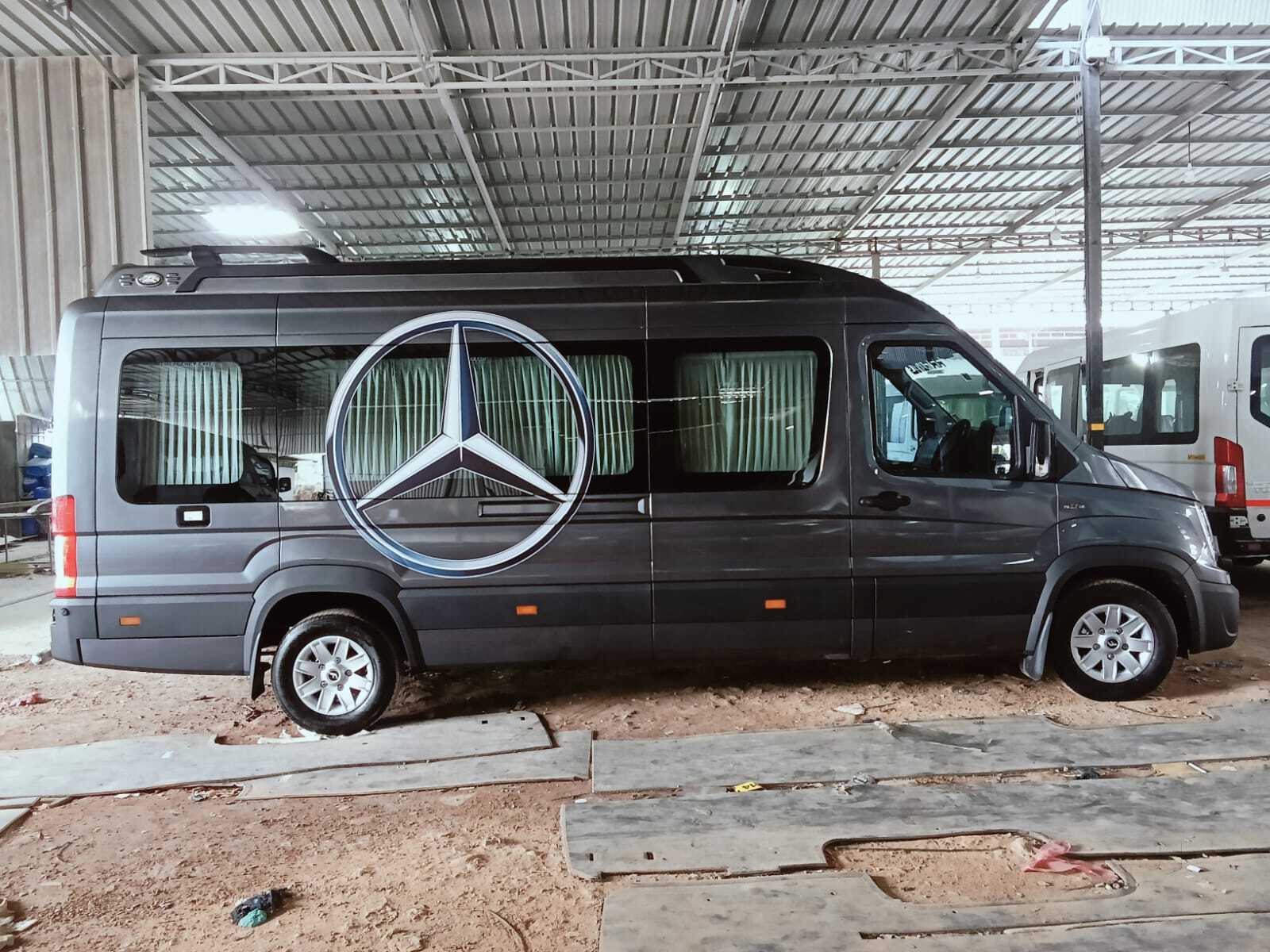 17 Seater Tempo Traveller on Rent in Gudur – Group Travel Made Easy