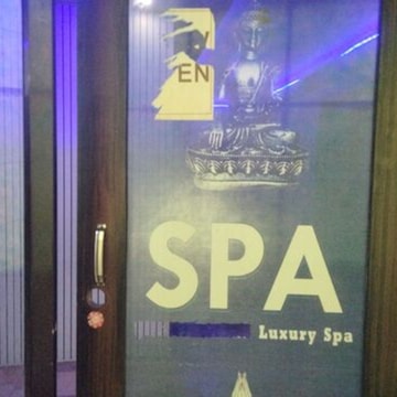 J One Luxury Spa interior and treatment room