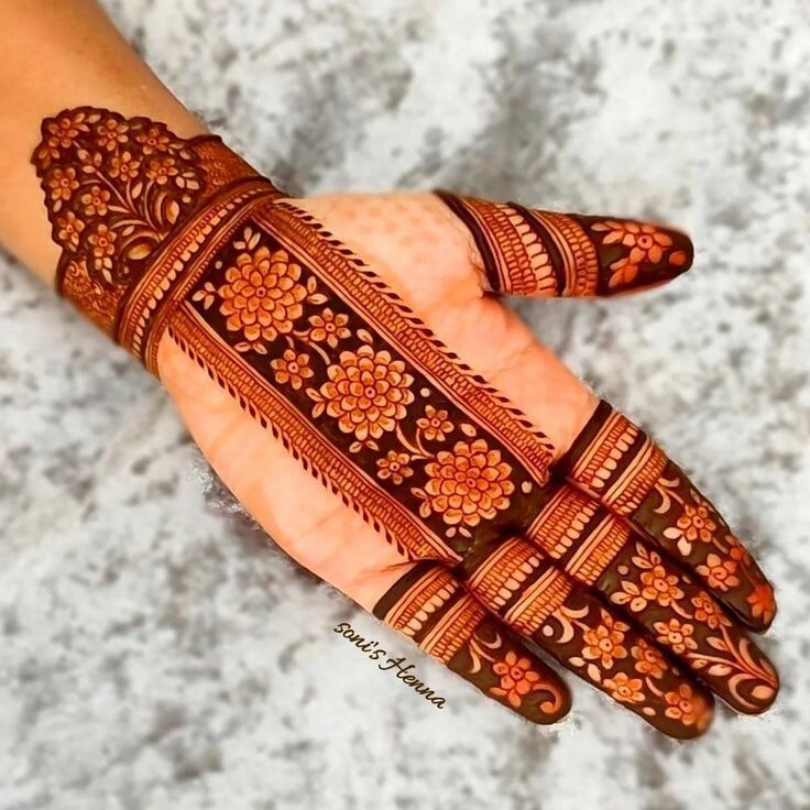 Top Mehandi Courses in Jwalapur Town, Haridwar - Best Mehndi