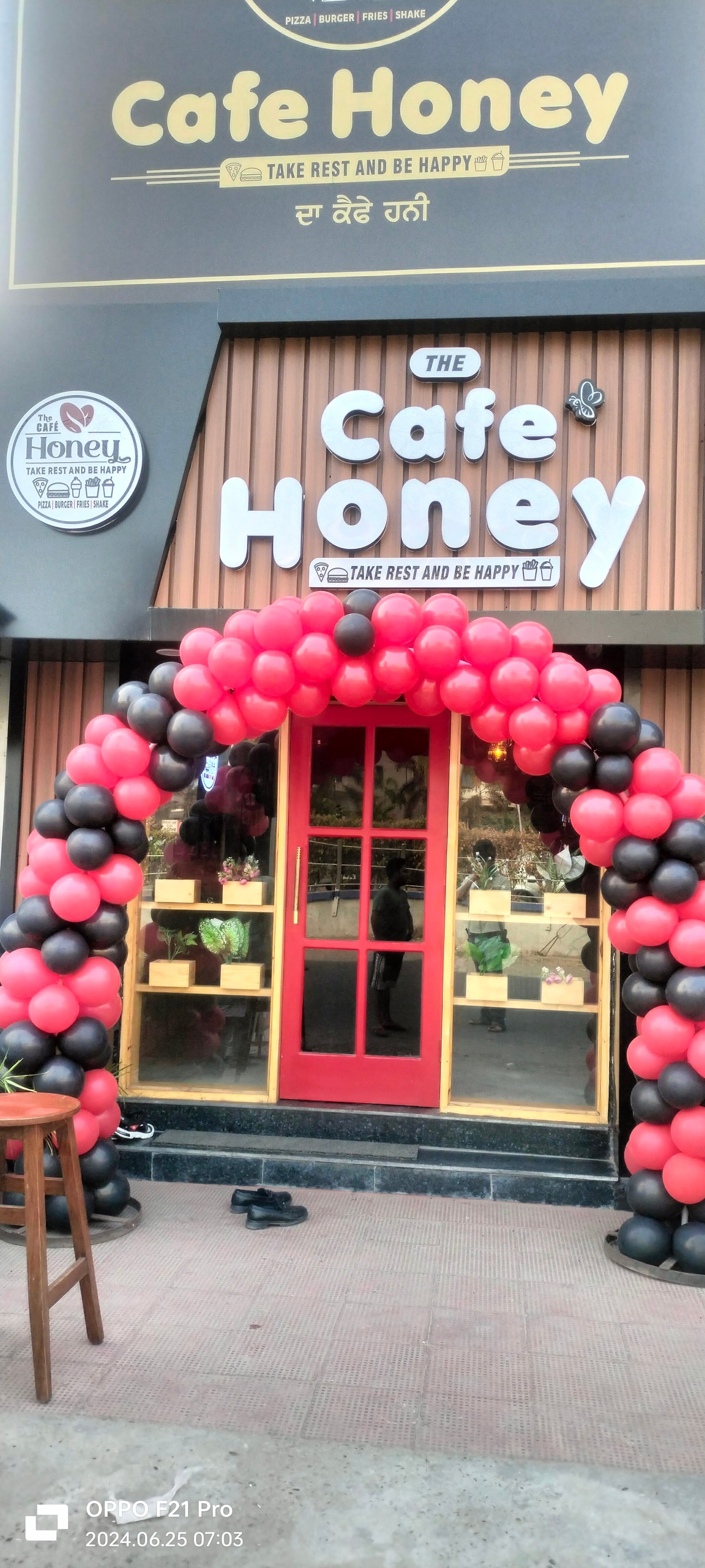 The Cafe Honey in New Deep Nagar,Hoshiarpur - Order Food Online