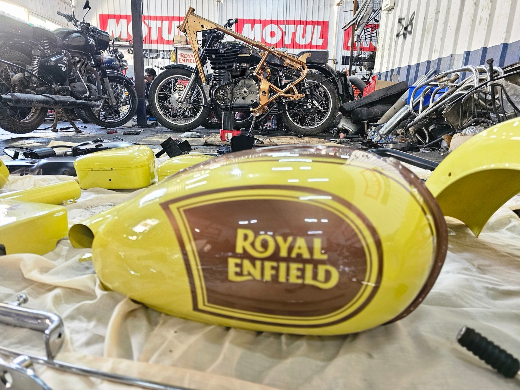 Re royal enfield zone online