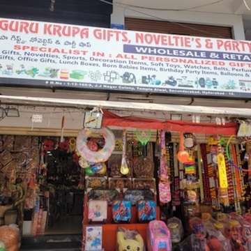 Popular novelty items online