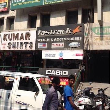 Fastrack kukatpally store