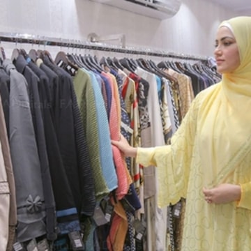 sahane hijab and abaya