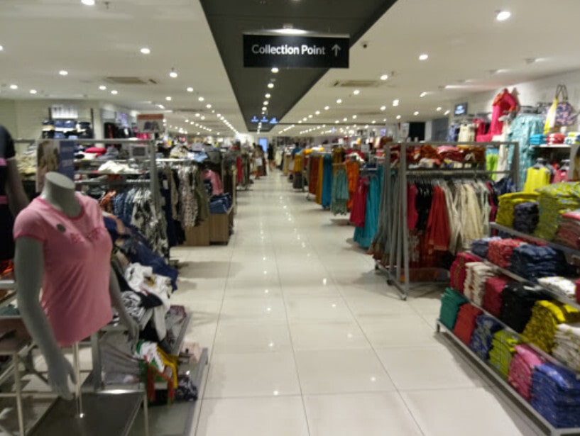 nike short and top set mens