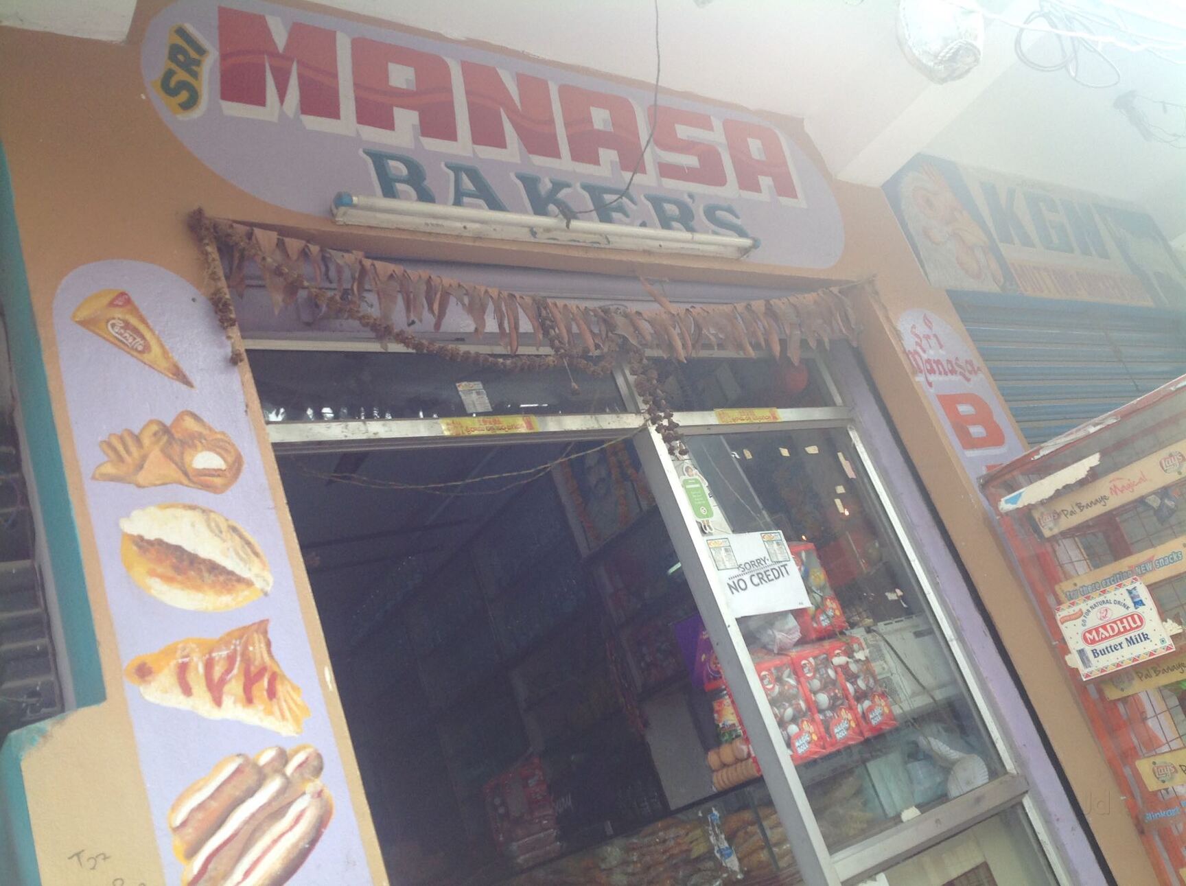 Sri Manasa Bakers in Somajiguda,Hyderabad Best Bakeries in Hyderabad