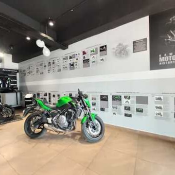Top Kawasaki Ninja Zx 6r Motorcycle Dealers in Chilkur