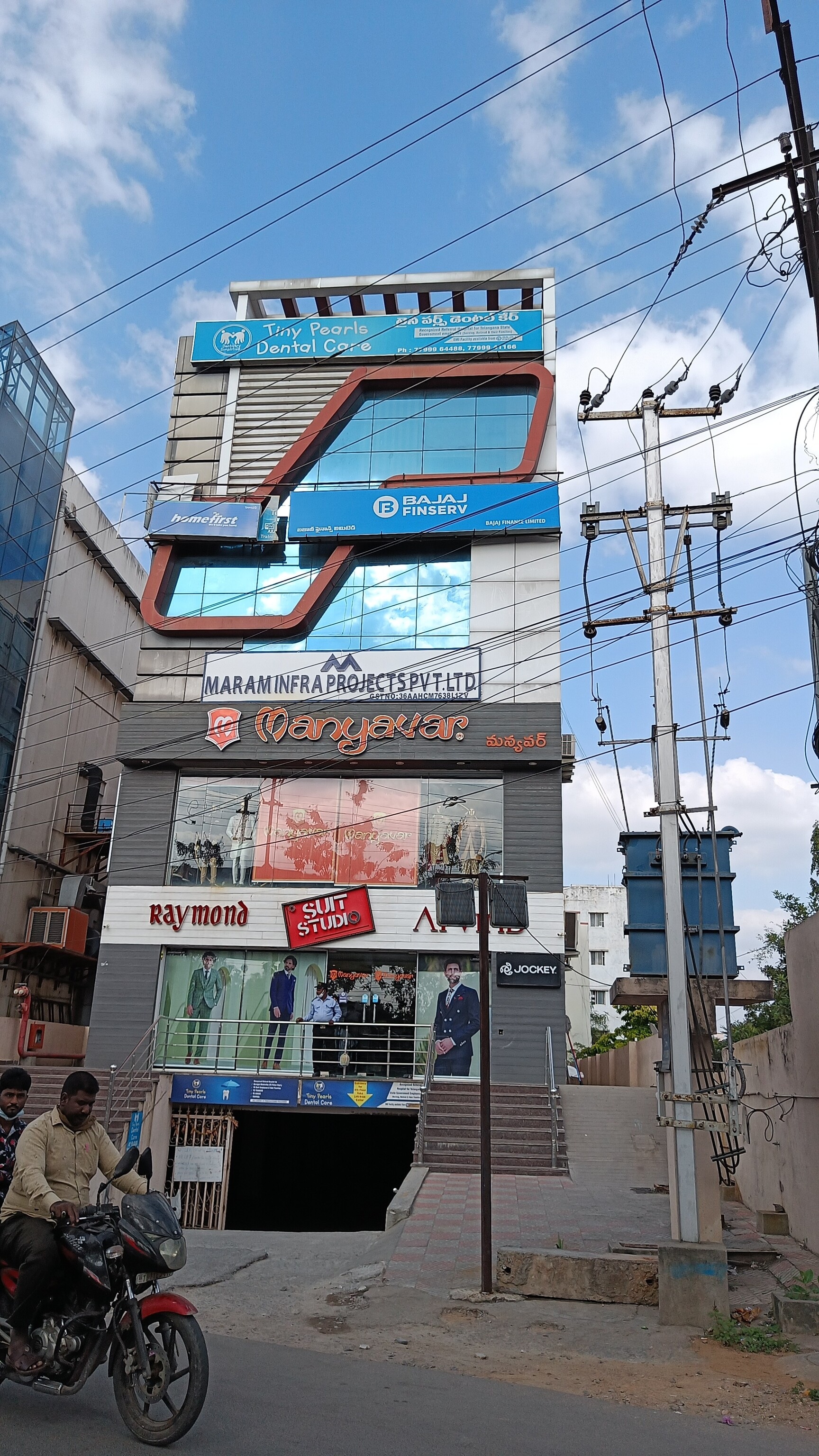 Bajaj finserv jewellery partners hot sale