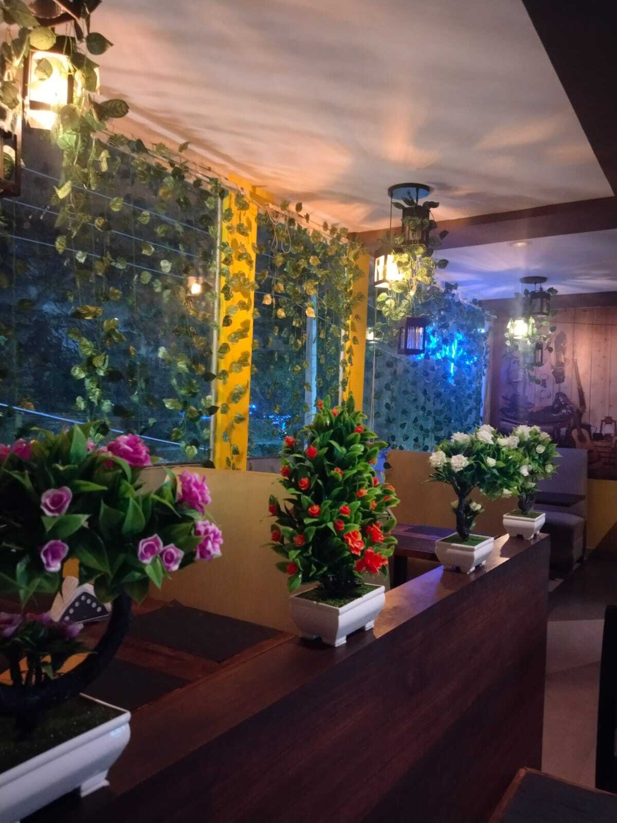 Best Restaurants In Hyderabad Near Kukatpally The Branch @ Unlimited Series Restaurant in Kukatpally,Hyderabad - Best