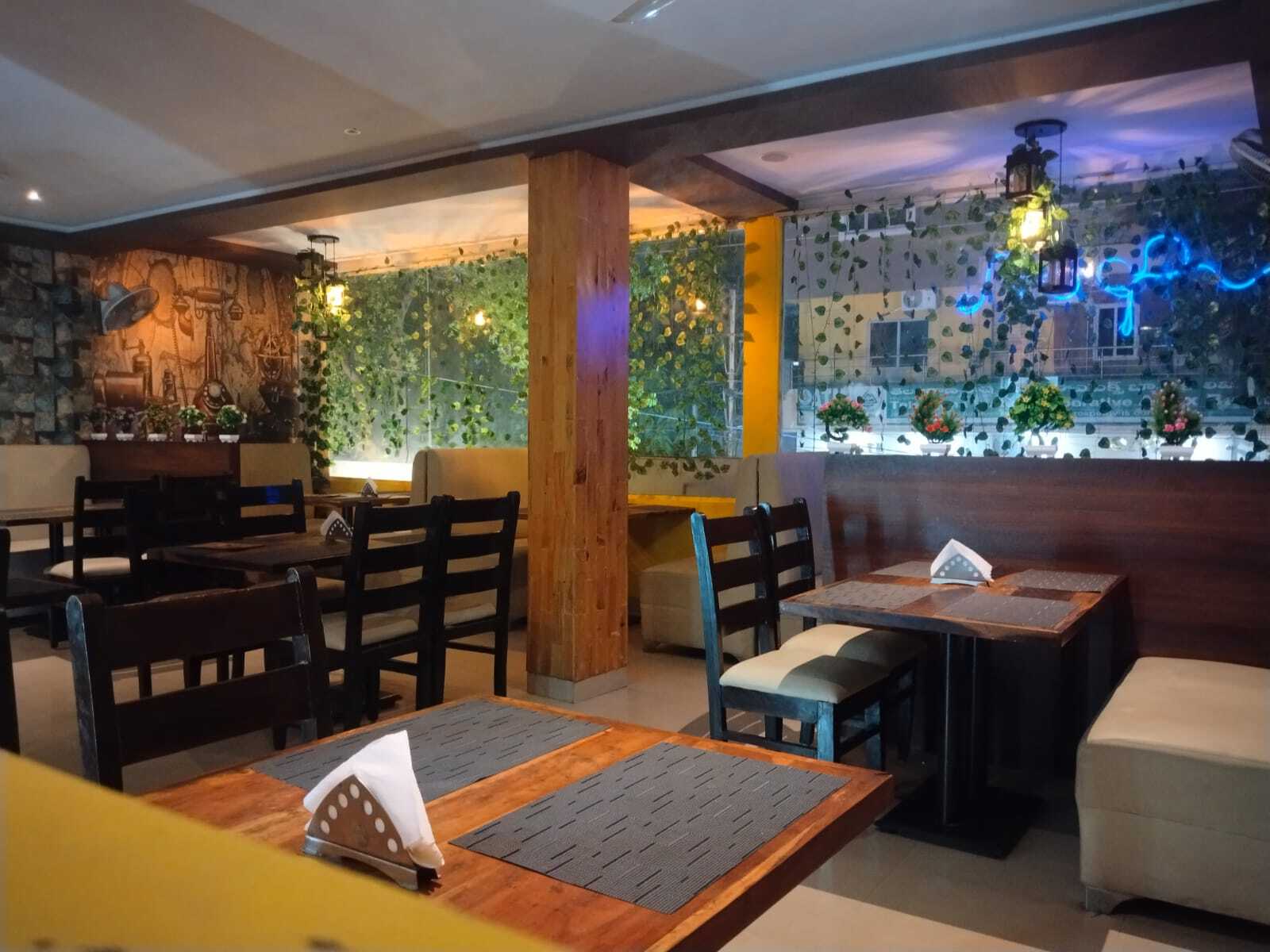 Best Restaurants In Hyderabad Near Kukatpally The Branch @ Unlimited Series Restaurant in Kukatpally,Hyderabad