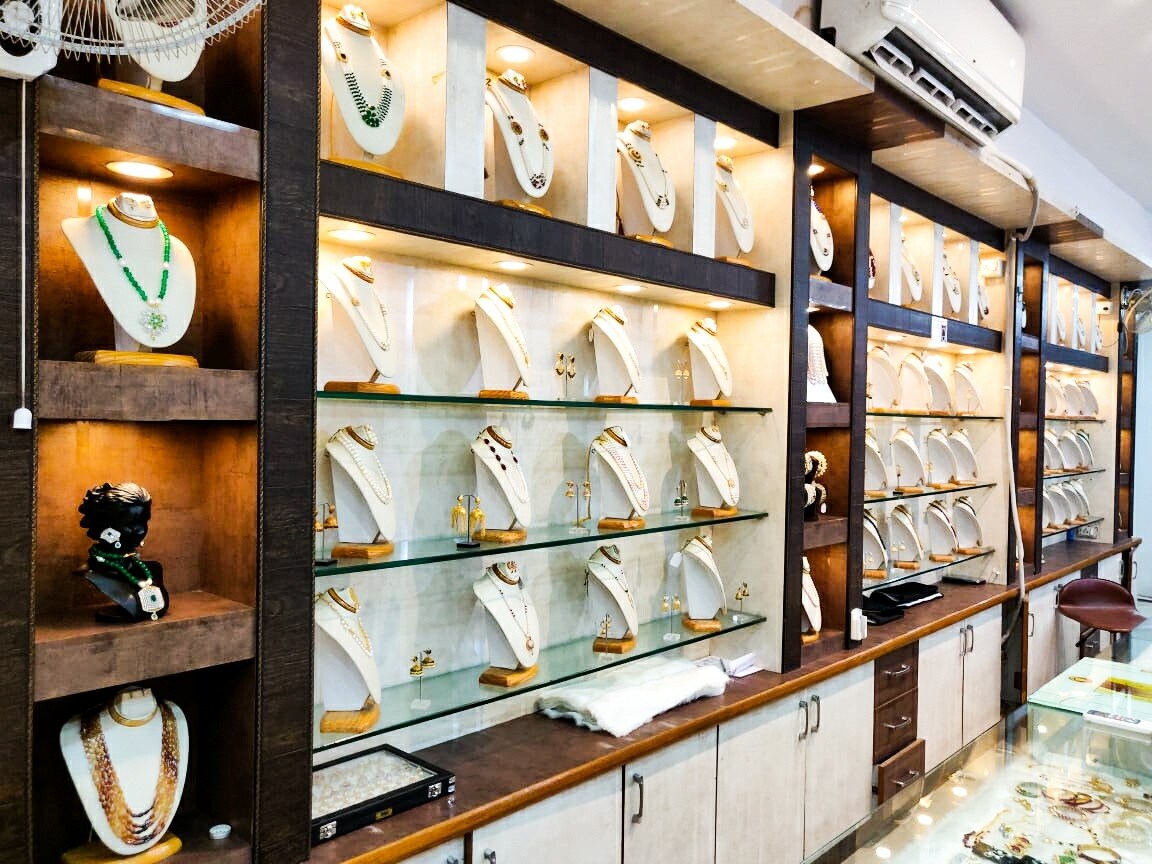 Krishna pearls gachibowli store