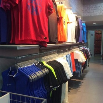 Nike factory outlet ameerpet best sale