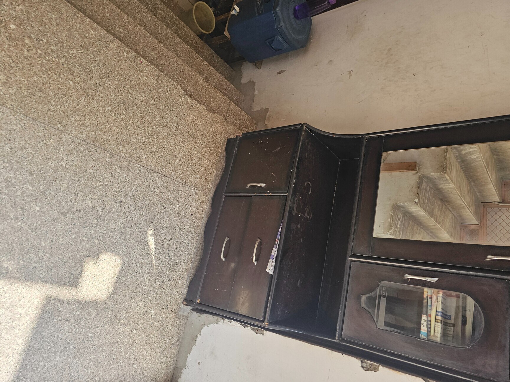 Lucky Furniture Mart