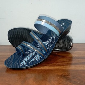 Bairathi hawai chappal deals