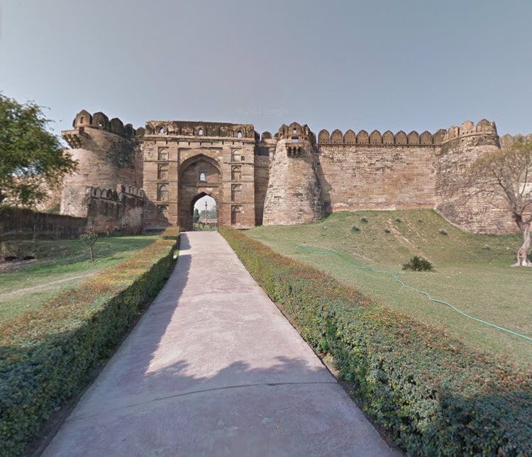 Bardi Fort- Tourist Places In Singrauli