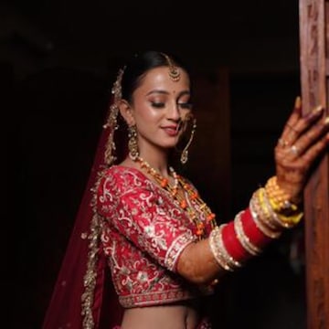 NMD MAKEUP SALON ACADEMY in Chitra Chouraha Jhansi Best Beauty Parlours near me in Jhansi Justdial