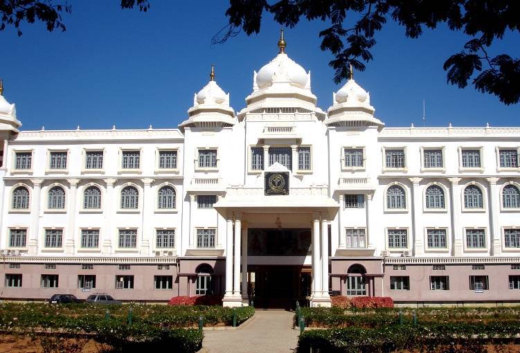 Sri Devaraj Urs College of Nursing