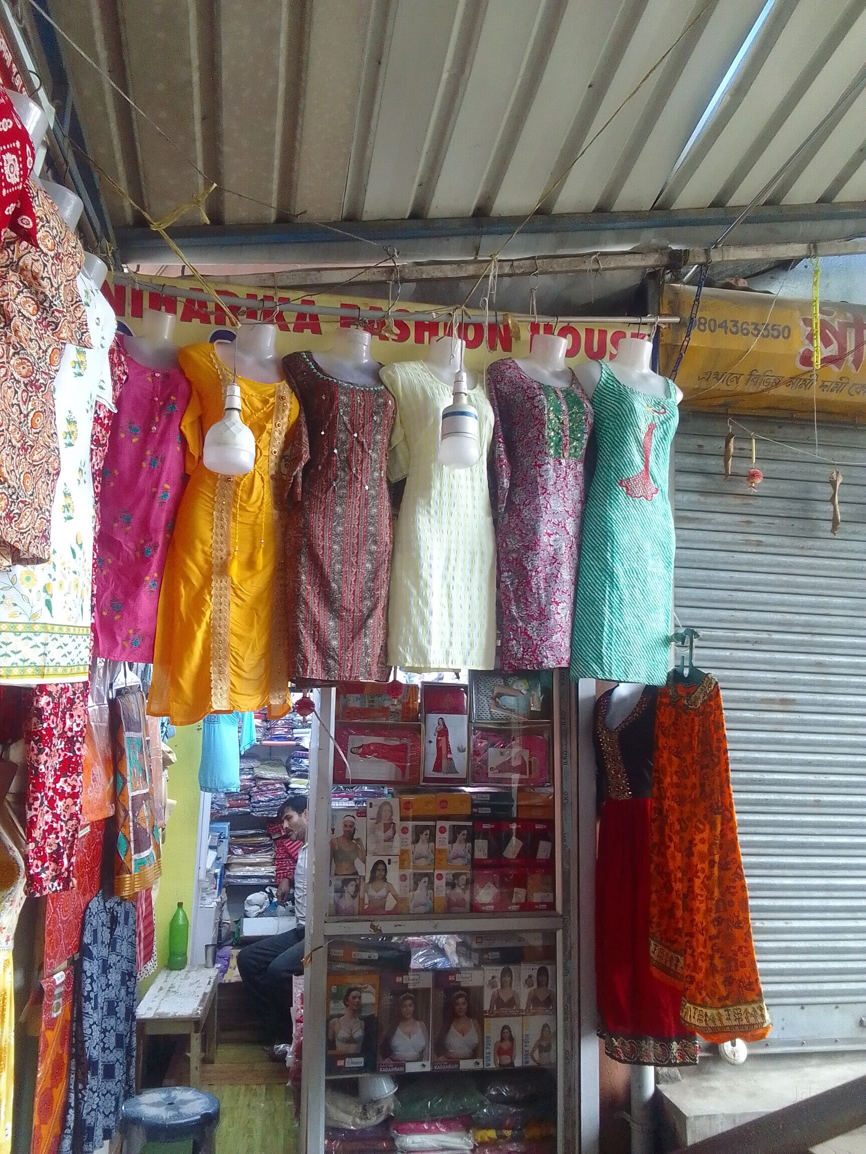 Top Women Readymade Garment Retailers All in Kolkata - Best Women Readymade  Garment Retailers All near me - Justdial