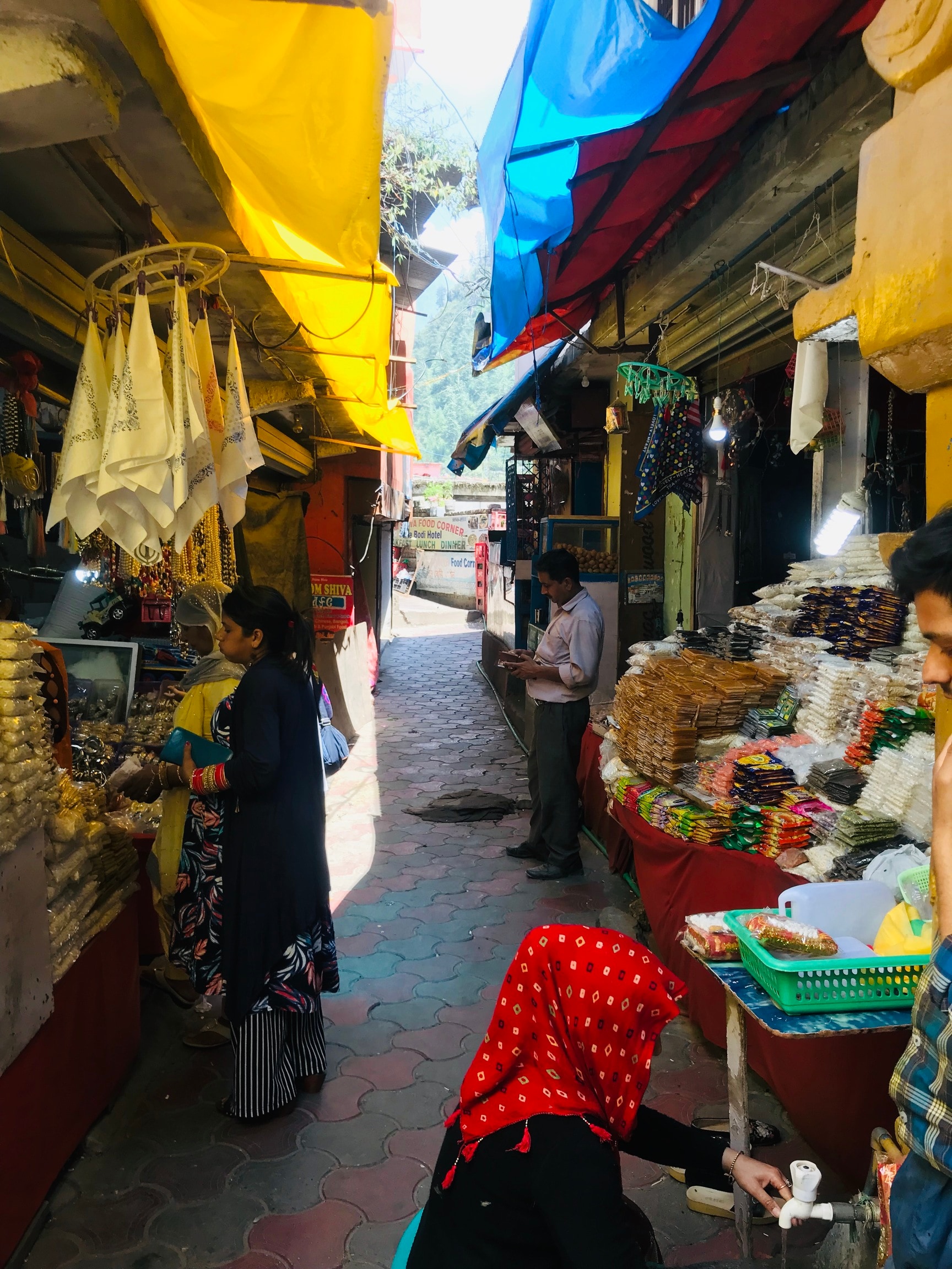 Banjar Mini-Market