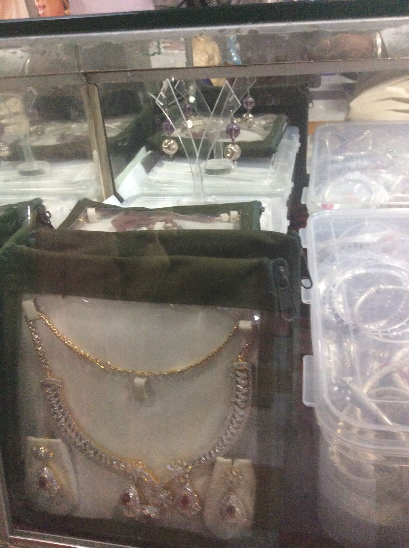 ☺︎ Top Peora Jewellery Showrooms in Amritsar - Best Peora
