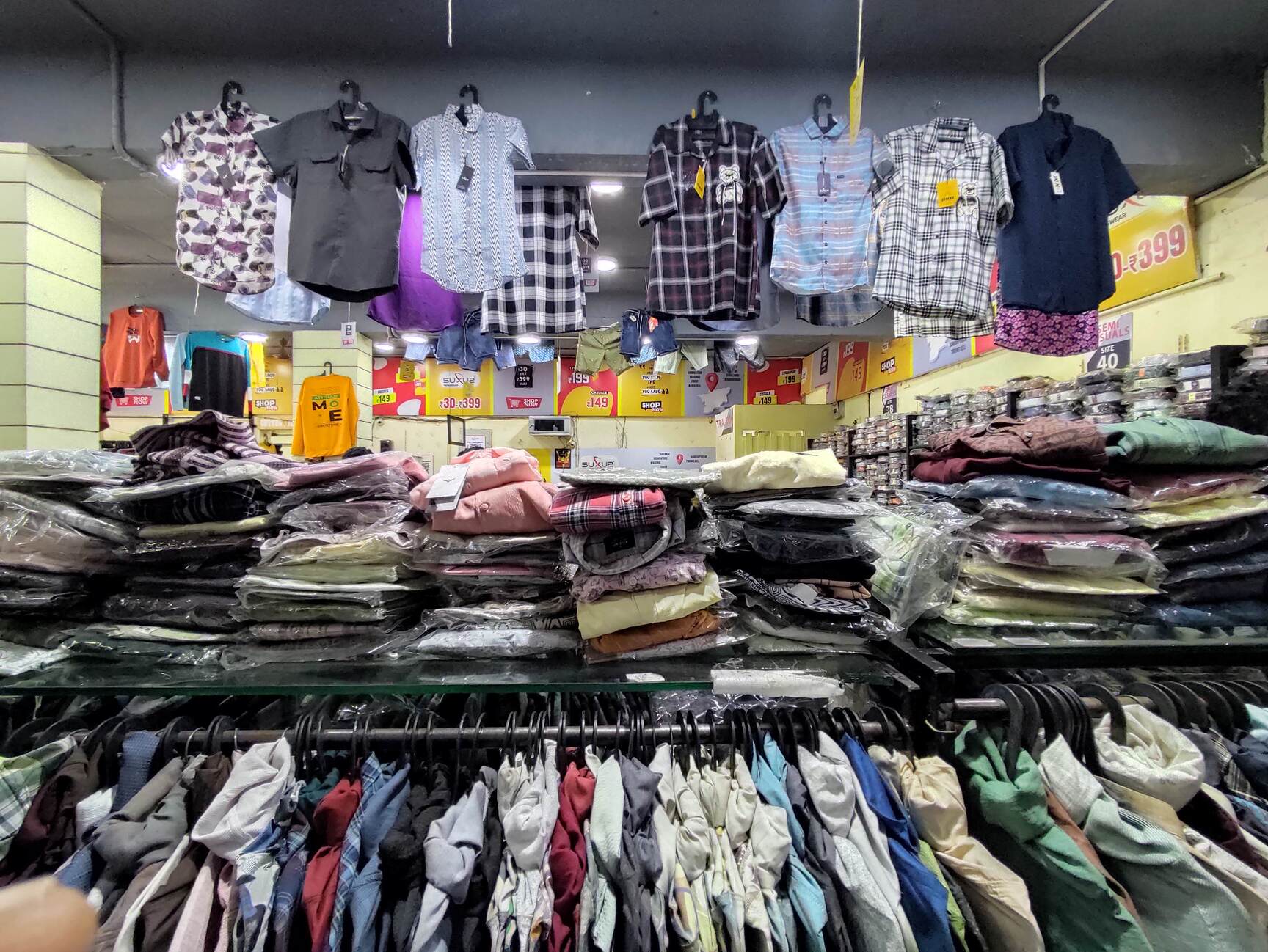 Suxus clothing online deals