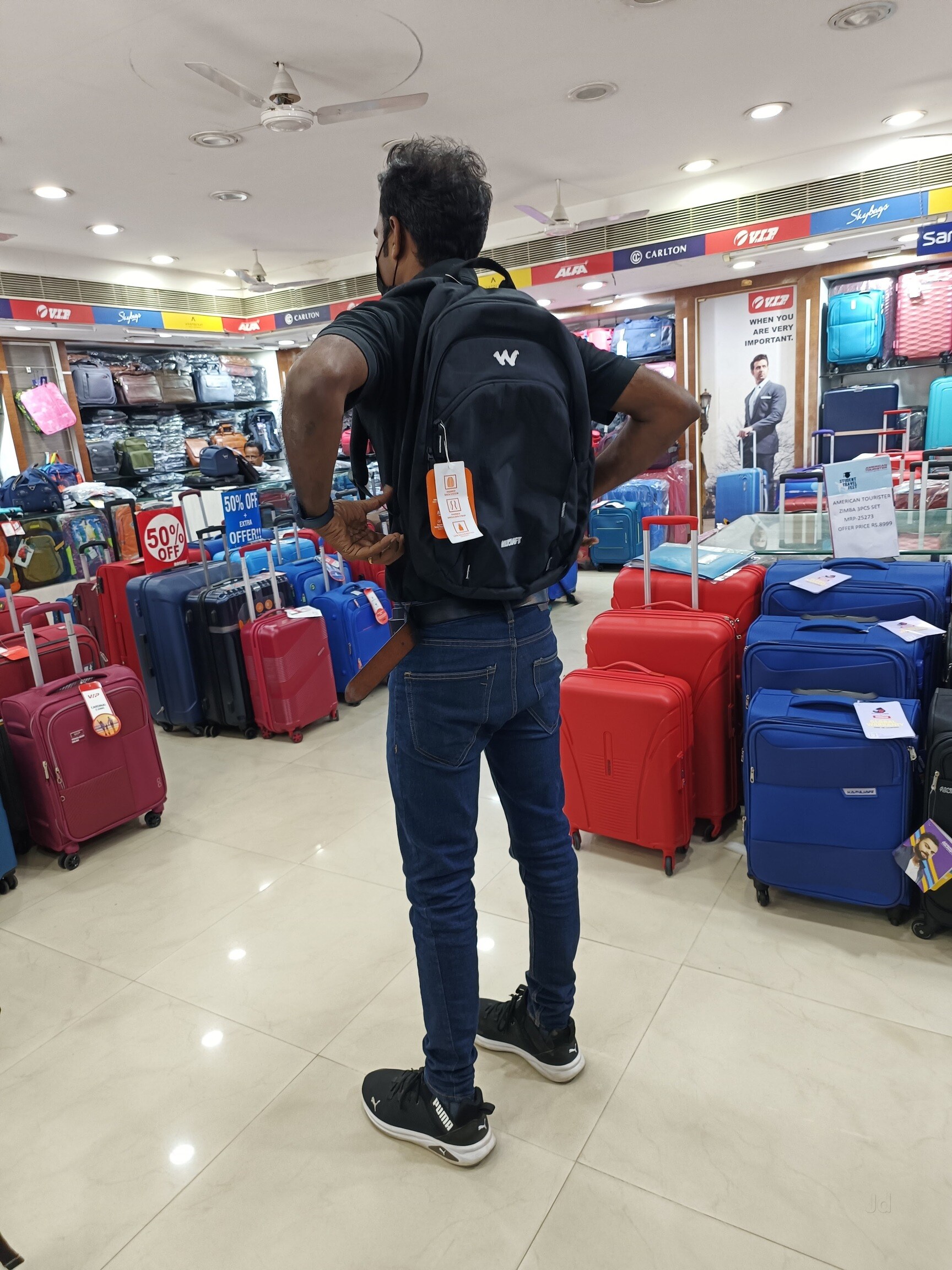 Roshan bags goripalayam sales