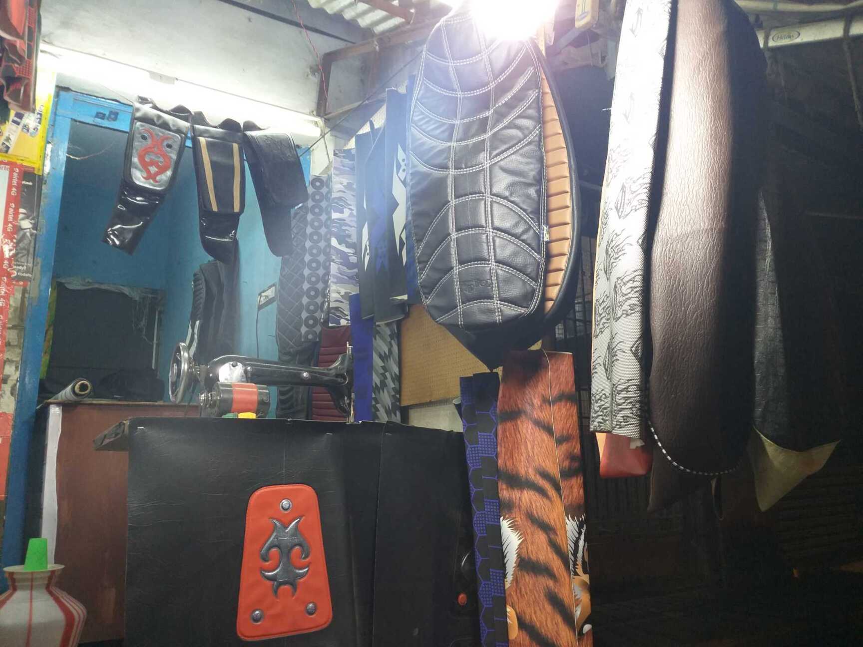 Motorcycle Seat Cover Manufacturers in Mattuthavani, Madurai