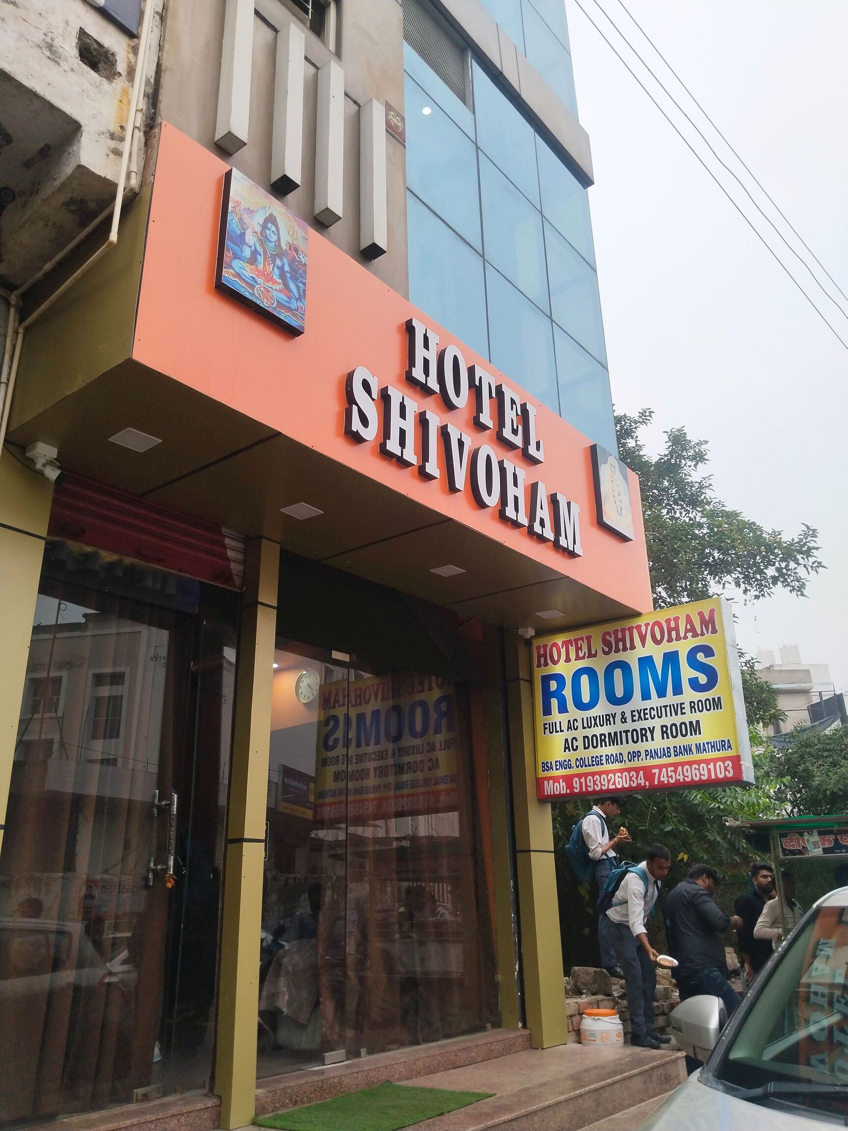 Top Ac Guest House in Bakla - Best Air Conditioned Guest House Mathura near  me - Justdial