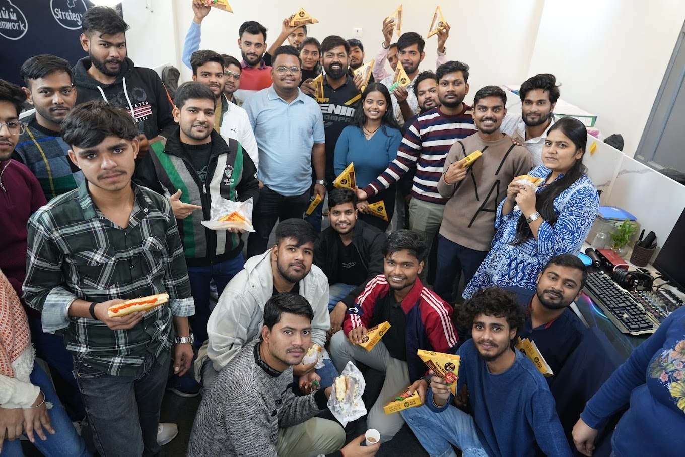 Freelancers For Internet Website Designers in Sonipat Sector 23, Sonepat -  Page 3