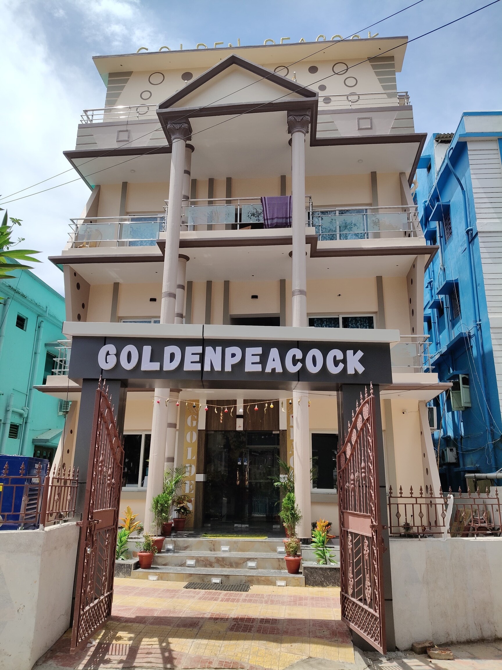 Book Golden Peacock Guest Inn in Digha Midnapore,Midnapore - Best